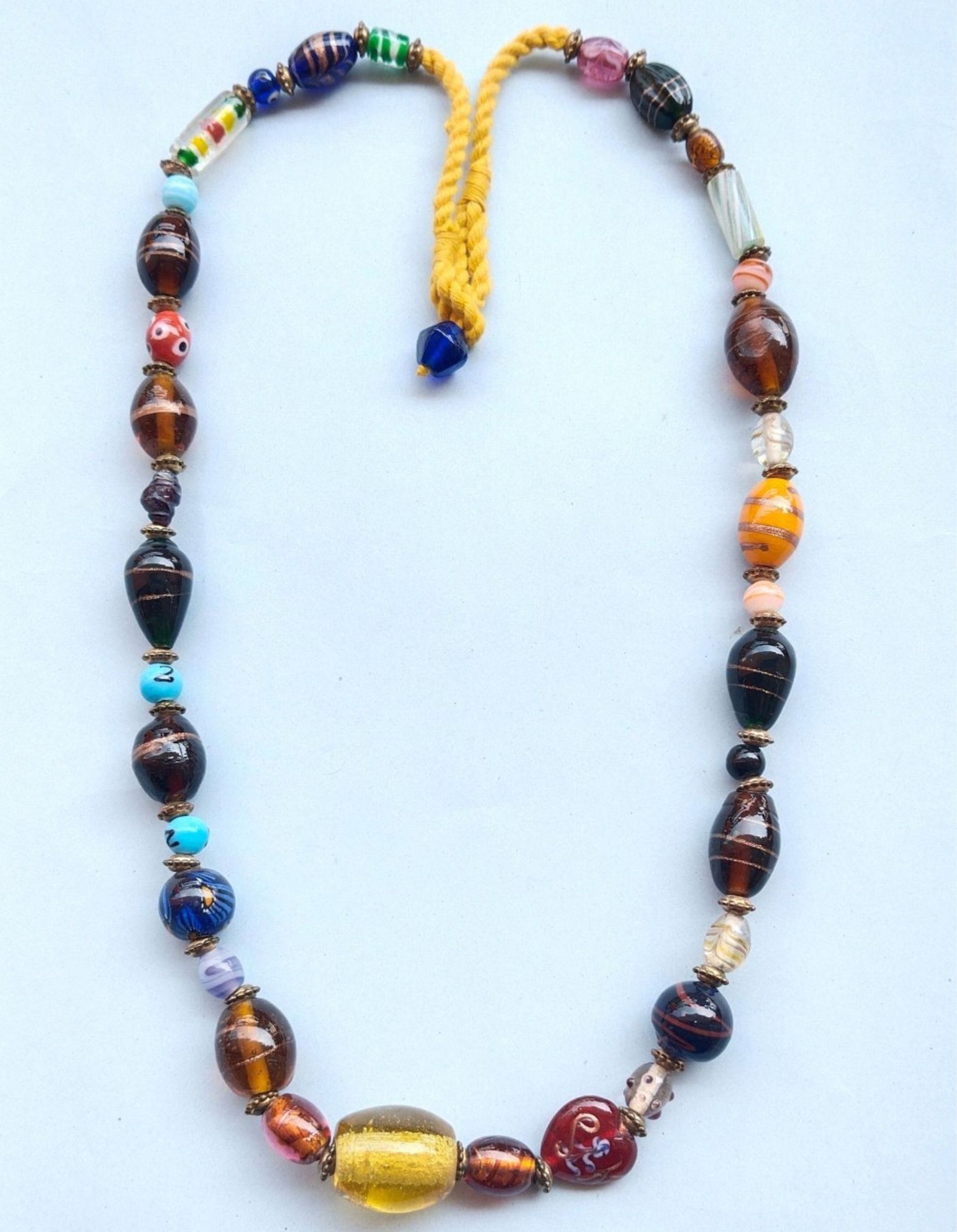 Beads necklace 