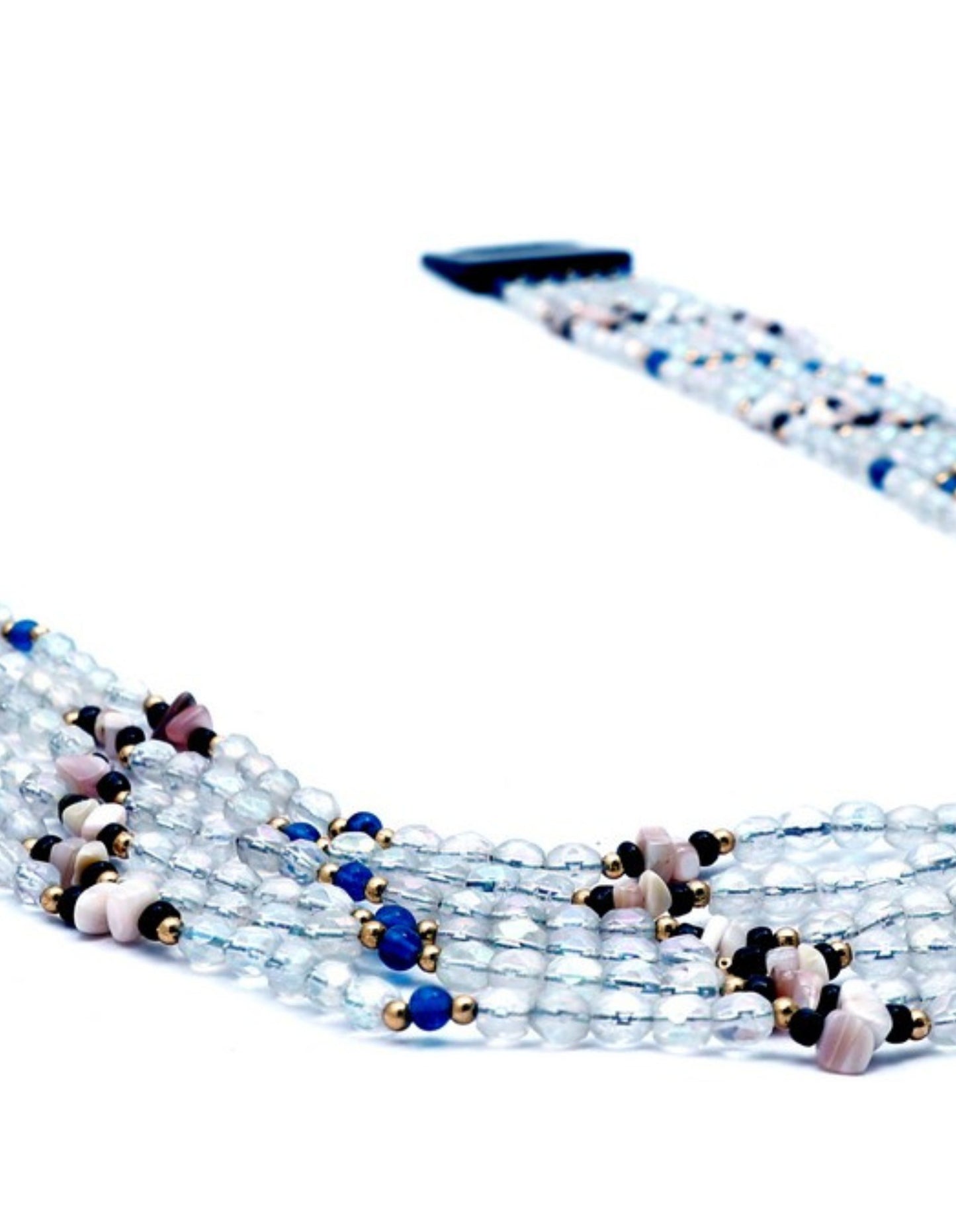 Multilayered transparent beads with stone