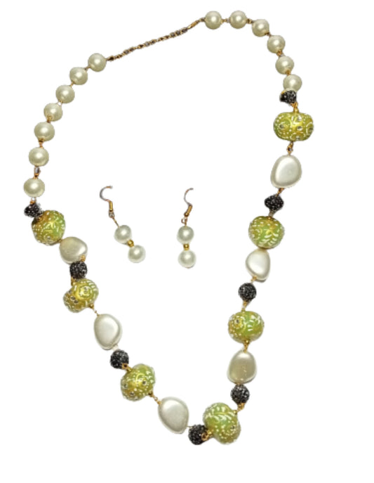 Multicolor Beaded Contemporary pearl Necklace with Earring Set For Women